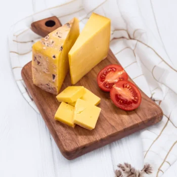 tam yağlı kars kaşarı kg